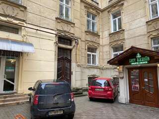 Апартаменты The Heart of Lviv Apartments - Lviv Львов Апартаменты – Ул. Петра Дорошенко, 19/2-7