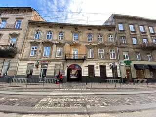 Апартаменты The Heart of Lviv Apartments - Lviv Львов Апартаменты - ул. Дорошенко, 25/4-8